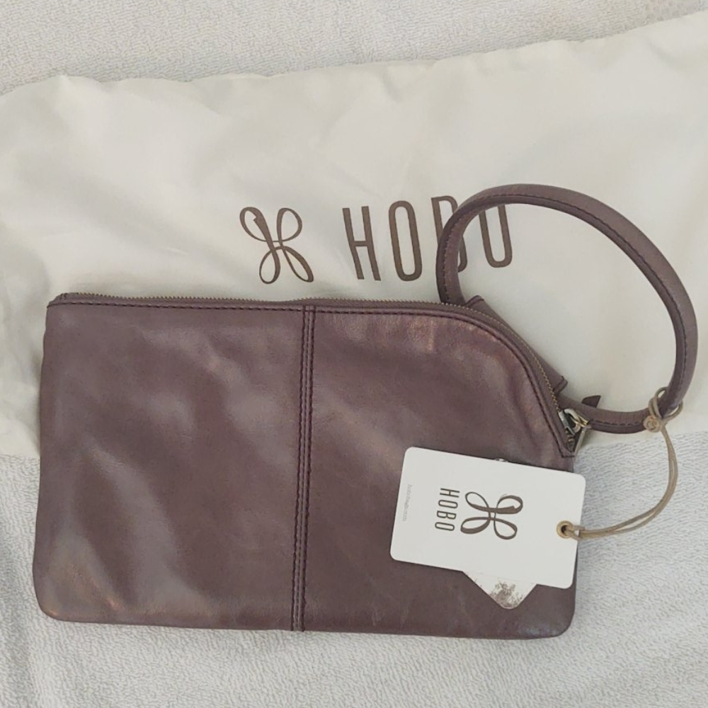 Hobo wristlet vintage hide